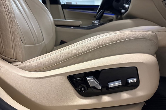 BMW 520d 18 of 23