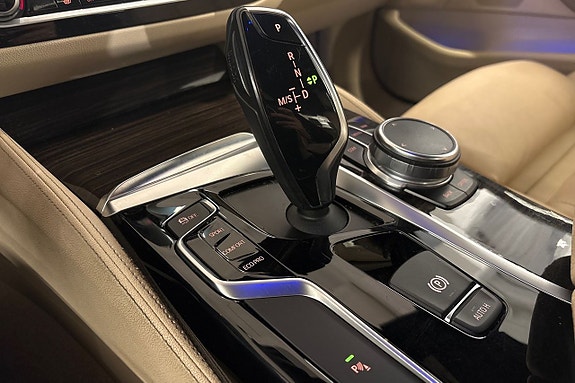 BMW 520d 14 of 23