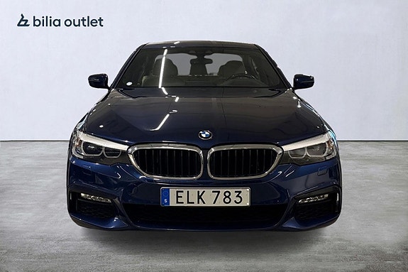 BMW 520d 3 of 5