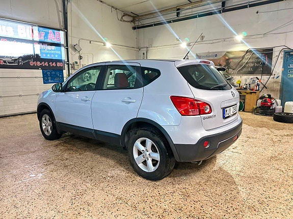 Nissan Qashqai 4 of 5