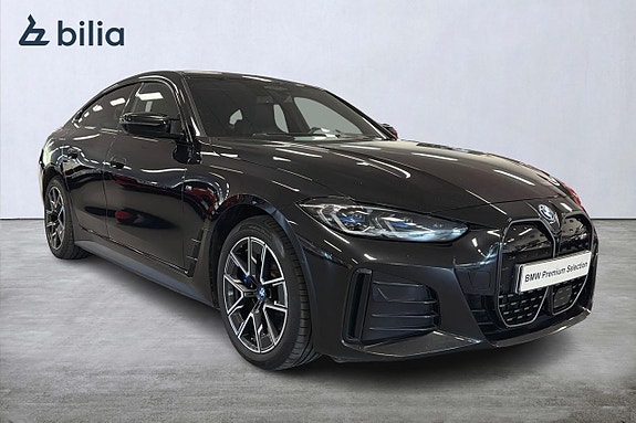 BMW i4 18 of 18