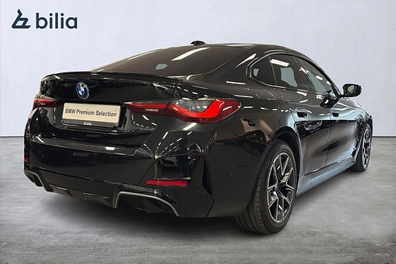 BMW i4 17 of 18