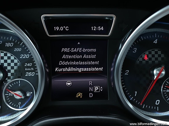 Mercedes-Benz GLE350 de 10 of 23