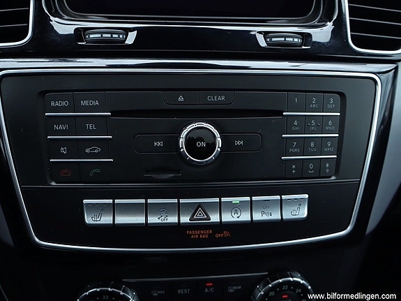 Mercedes-Benz GLE350 de 16 of 23