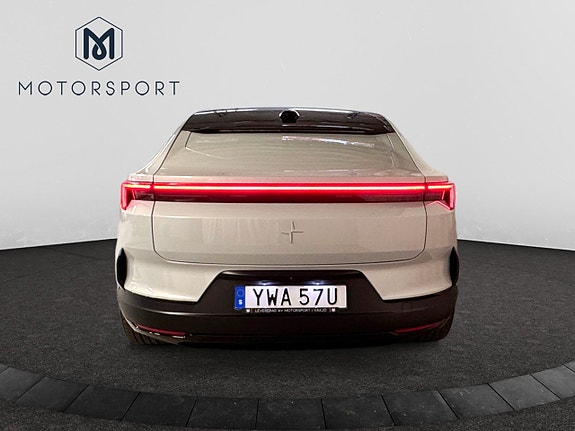 Polestar 4 5 of 5