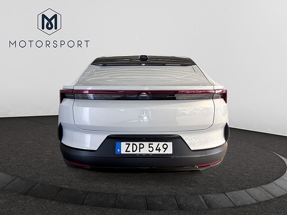 Polestar 4 6 of 22