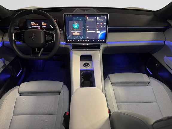 Polestar 4 12 of 22