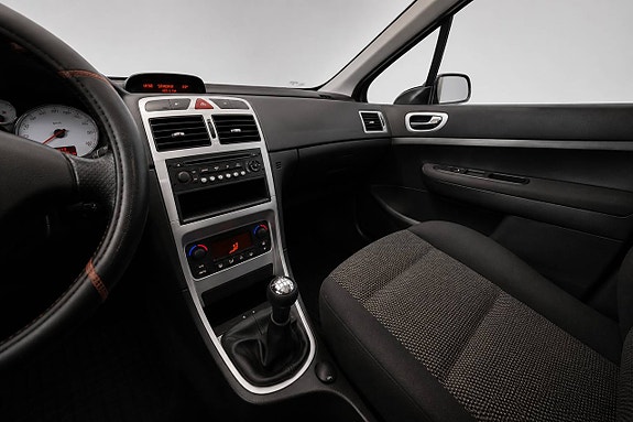 Peugeot 307 SW 18 of 21