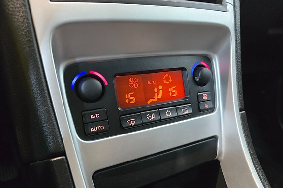 Peugeot 307 SW 16 of 21