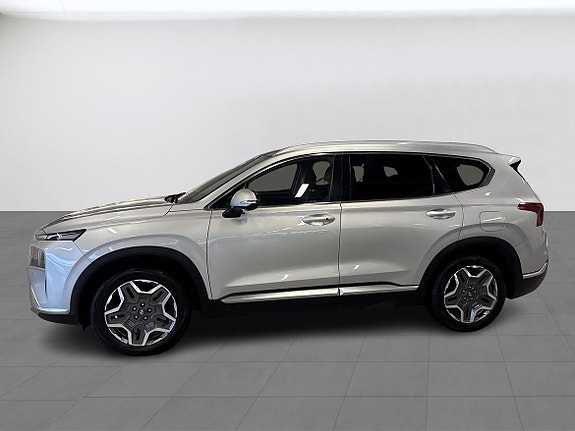 Hyundai Santa Fe 2 of 5