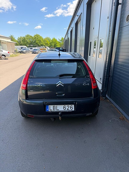 Citroen C4 2 of 5