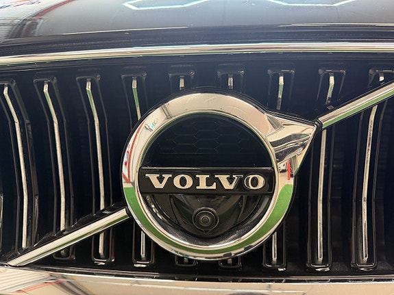 Volvo S60 3 of 5