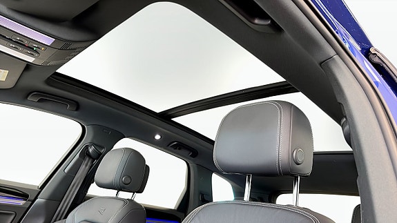 Volkswagen Touareg 9 of 23