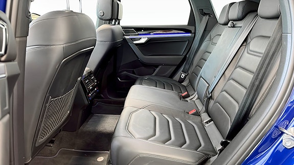 Volkswagen Touareg 12 of 23
