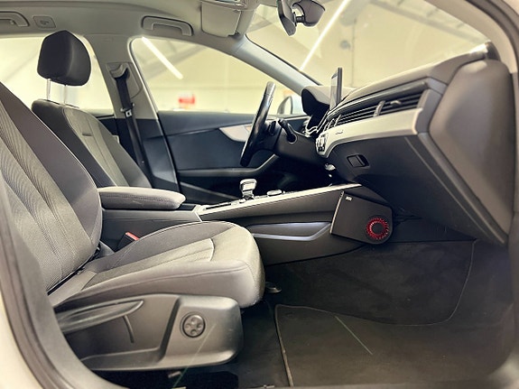 Audi A4 30 of 30