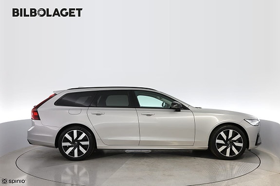 Volvo V90 5 of 17