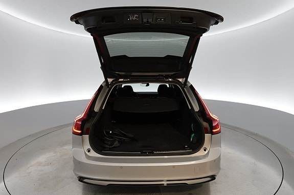Volvo V90 15 of 17