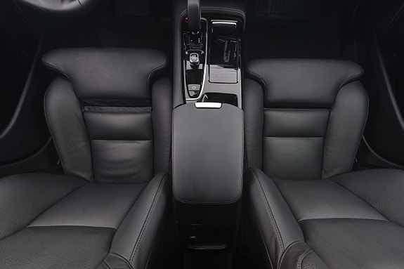 Volvo V90 9 of 17