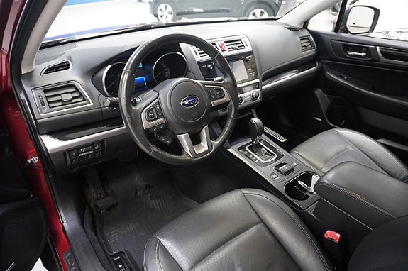 Subaru Outback 2 of 5