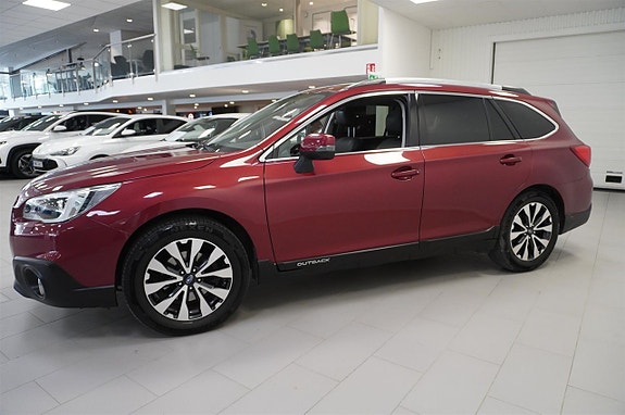 Subaru Outback 3 of 5