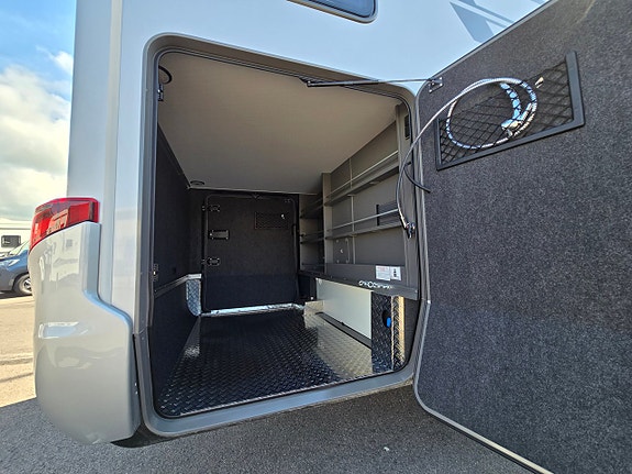 Hymer B-MC I 680 Facelift 12 of 16