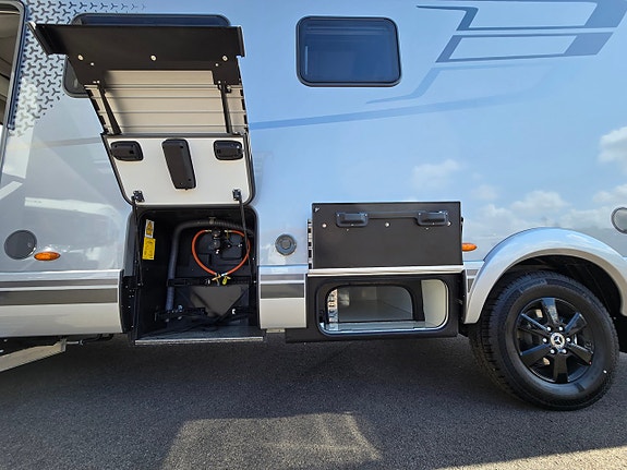 Hymer B-MC I 680 Facelift 15 of 16