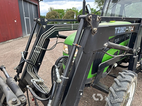Traktor Foton Europard FT70 + lastare & redskap 15 of 27