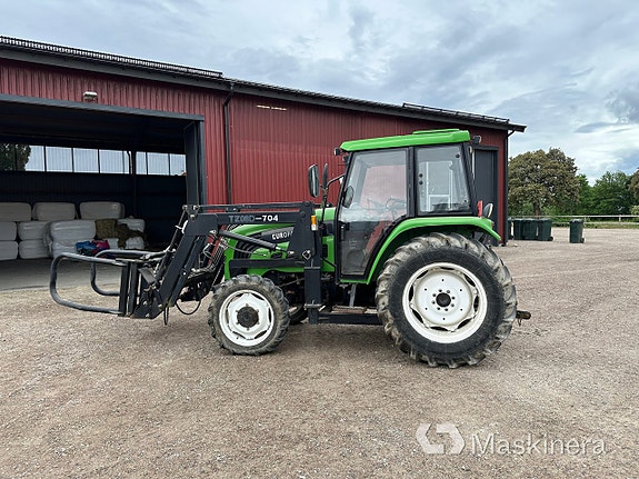 Traktor Foton Europard FT70 + lastare & redskap 6 of 27