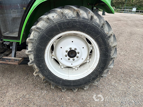 Traktor Foton Europard FT70 + lastare & redskap 8 of 27