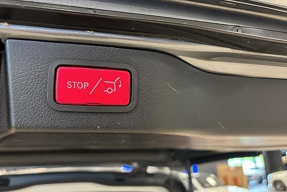 Mercedes-Benz V300 15 of 23
