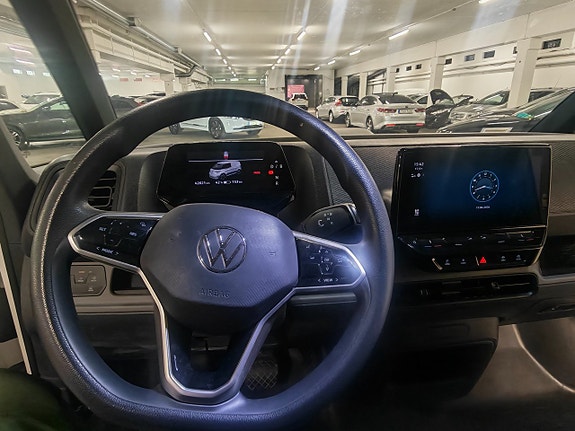Volkswagen ID. Buzz 9 of 12