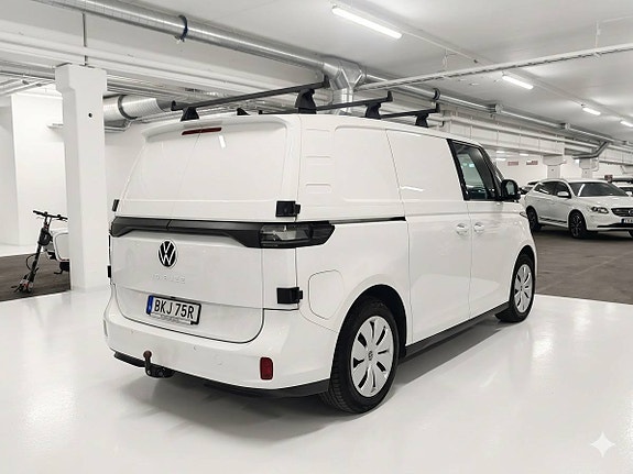 Volkswagen ID. Buzz 3 of 12