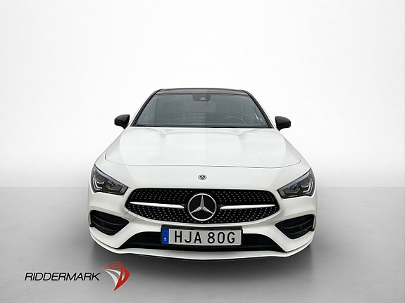 Mercedes-Benz CLA180 2 of 5