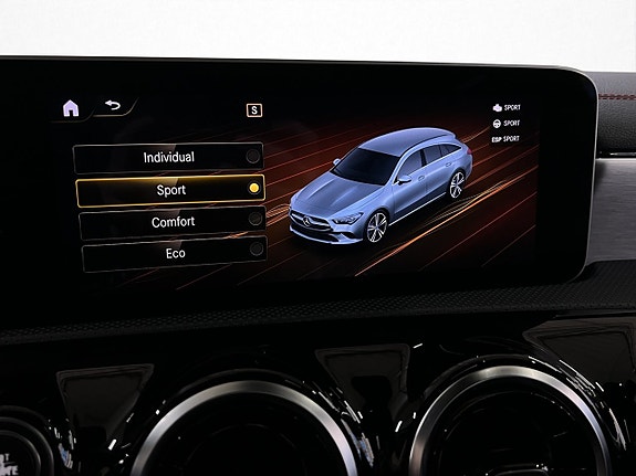 Mercedes-Benz CLA180 22 of 30