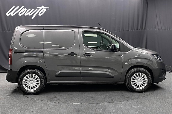 Toyota Proace City 3 of 5