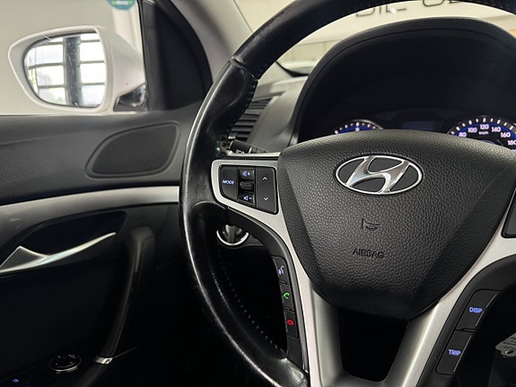 Hyundai i40 10 of 24