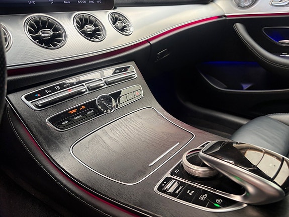 Mercedes-Benz E400 19 of 21