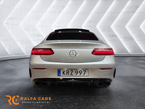Mercedes-Benz E400 9 of 21