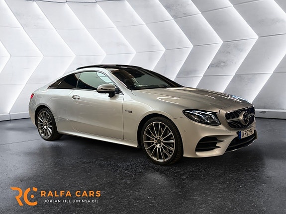 Mercedes-Benz E400 5 of 21