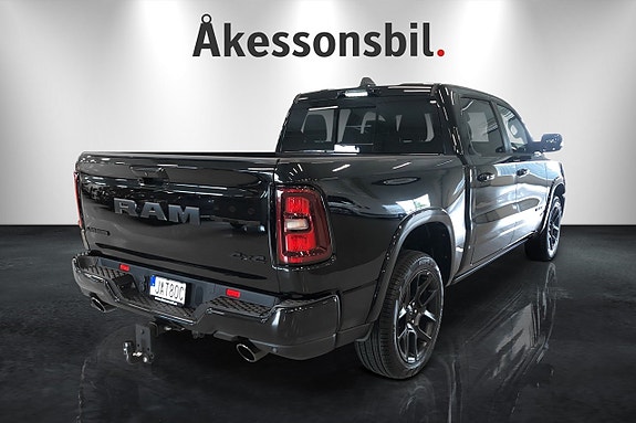 RAM 1500 5 of 12
