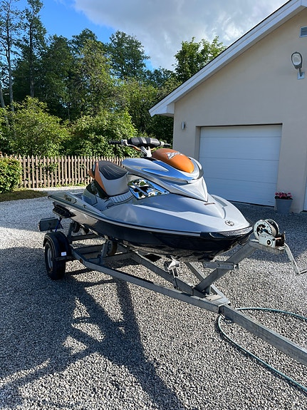 Seadoo 255 RXP-X 2 of 4