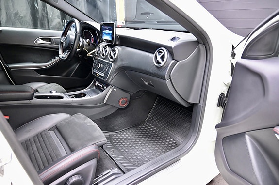 Mercedes-Benz A200 d 10 of 19