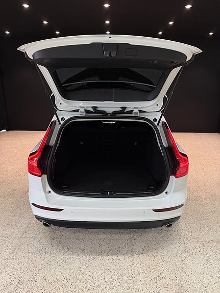 Volvo V60 9 of 18