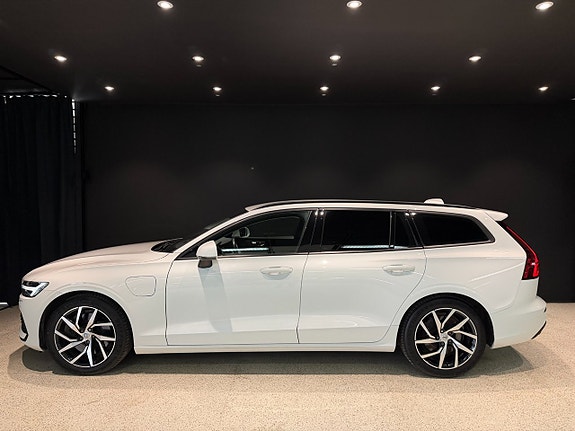 Volvo V60 3 of 5