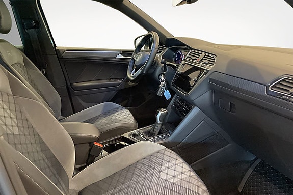 Volkswagen Tiguan 9 of 11