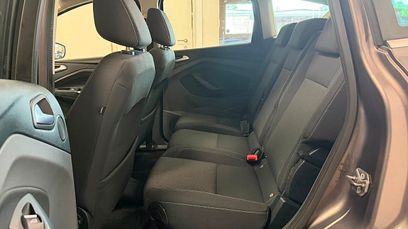 Ford C-Max 10 of 19