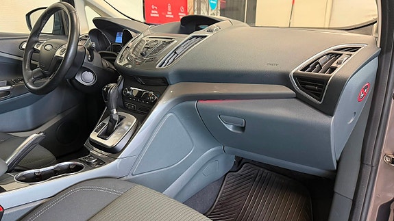 Ford C-Max 9 of 19