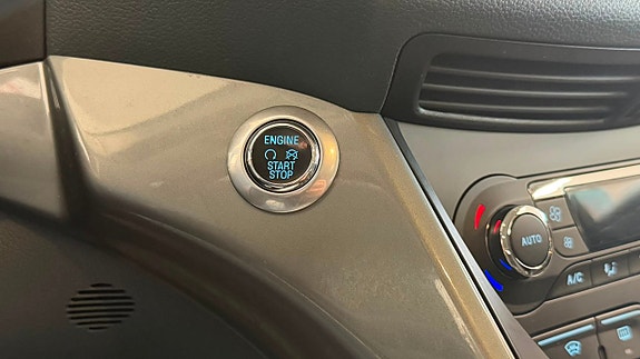 Ford C-Max 17 of 19