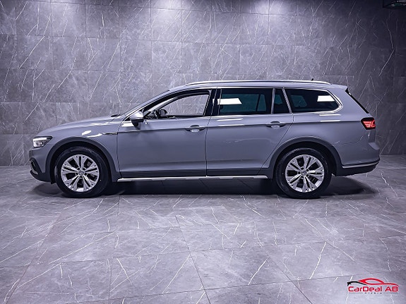 Volkswagen Passat Alltrack 4 of 5