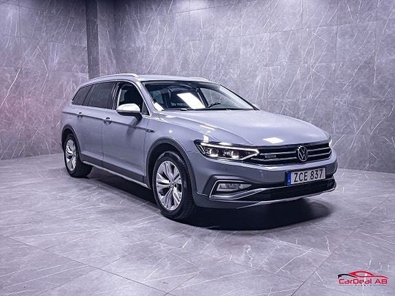 Volkswagen Passat Alltrack 9 of 30